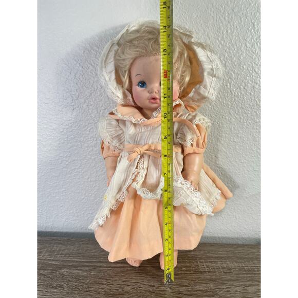 Vintage Eegee Softina Baby Doll Peach Dress Bonnet 1950s Vinyl 17” EG Marked - Picture 2 of 13